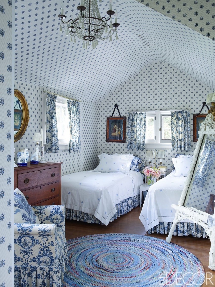 7 Intricate Bedroom Ideas that Provide a Rustic and Chic Touch 3