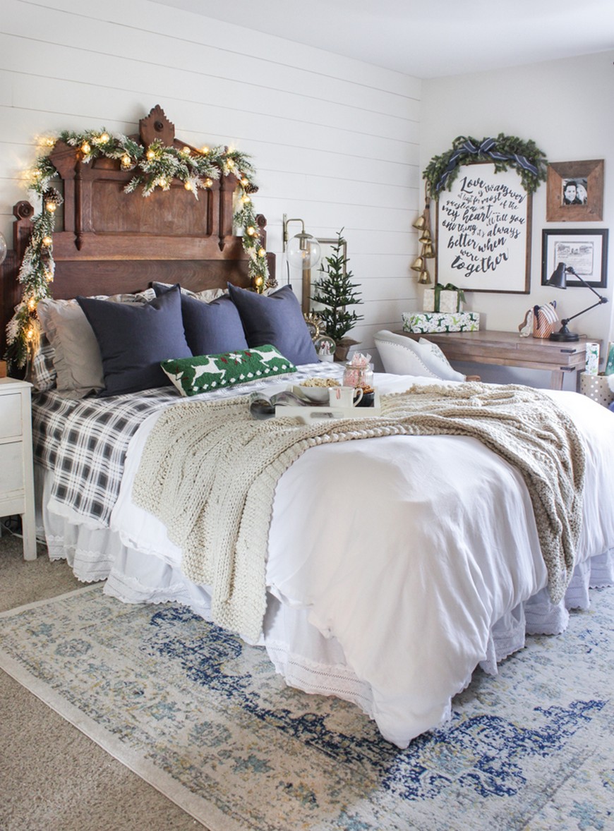 The Best Bedroom Christmas Decorations to Enter In the Holiday Spirit ...